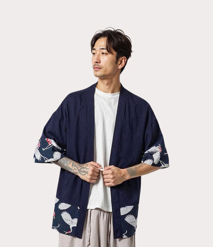 Kimono homme haori bleu marine, motif grues blanches