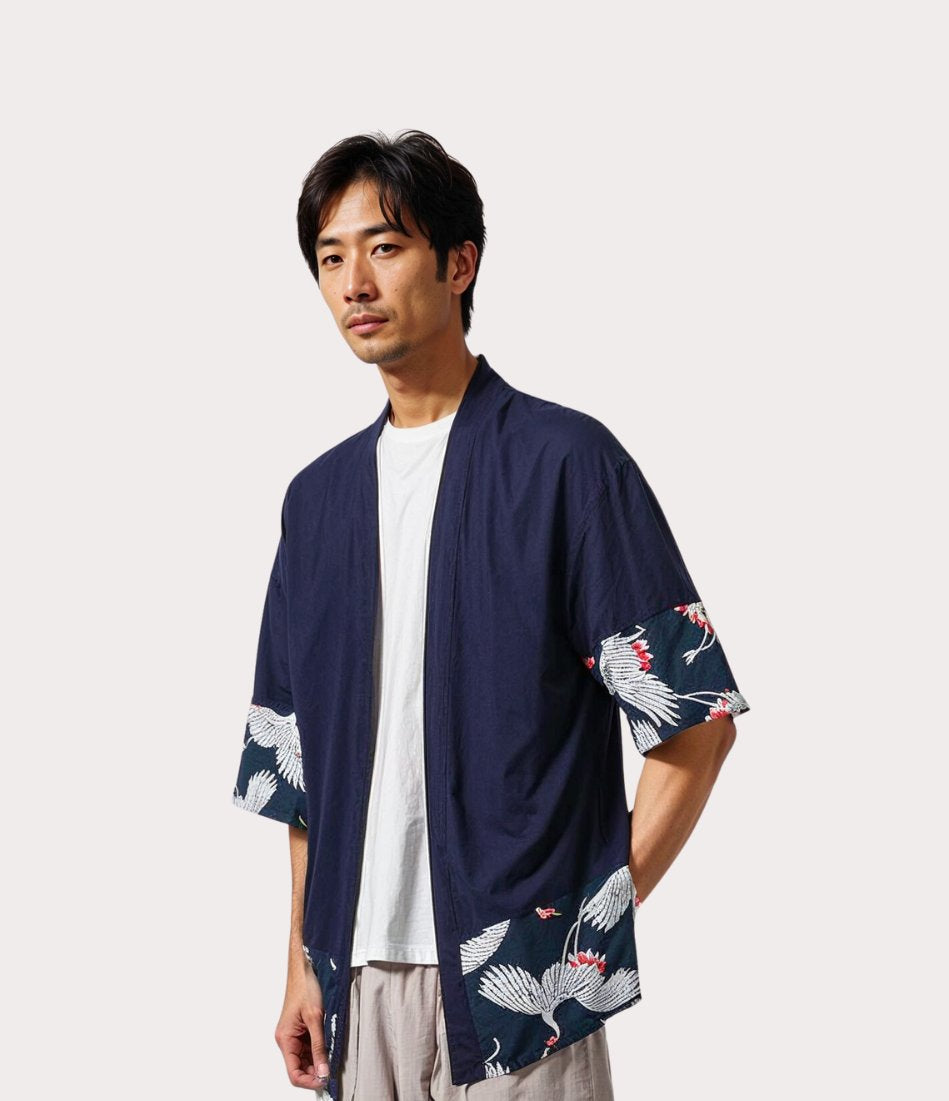 Veste kimono japonais, haori bleu décoré de grues